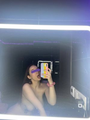 Ева, 21
